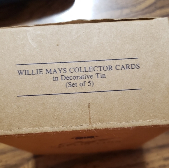 1995 Vintage ™️ Avon "Willie Mays" Collector Cards in Decorative Tin (Set of 5) - Picture 9 of 10